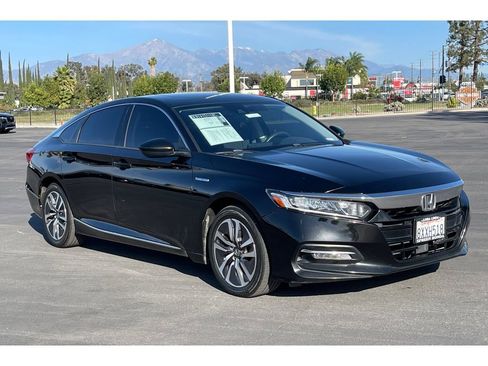 Certified 2018 Honda Accord EX image 8