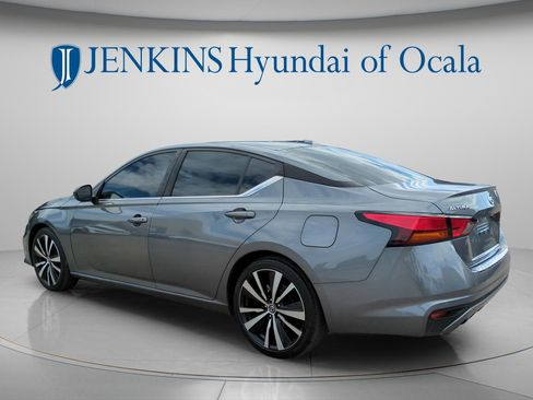 Used 2022 Nissan Altima 2.5 SR image 5