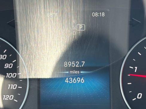 Used 2024 Mercedes-Benz Sprinter 3500 image 4