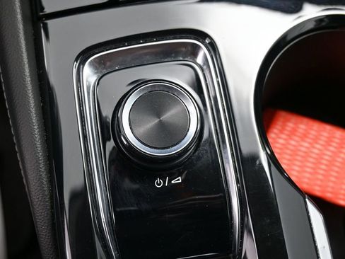 Used 2024 Buick Envision Preferred AWD/4WD image 30