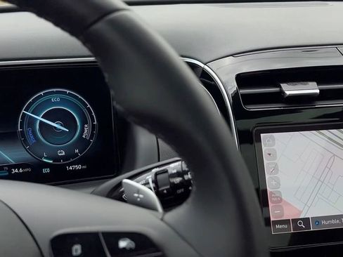 Certified 2024 Hyundai Tucson Limited image 24