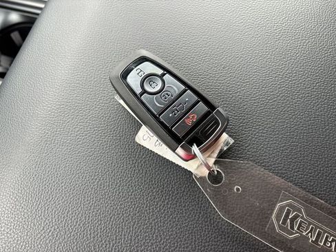 New 2025 Ford F150 Lariat w/ Equipment Group 502A High image 29