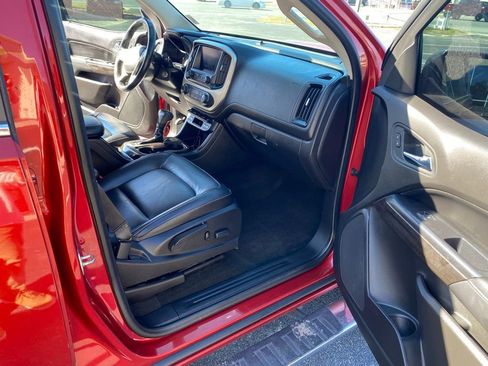 Used 2015 GMC Canyon SLT w/ Driver Alert Package image 11