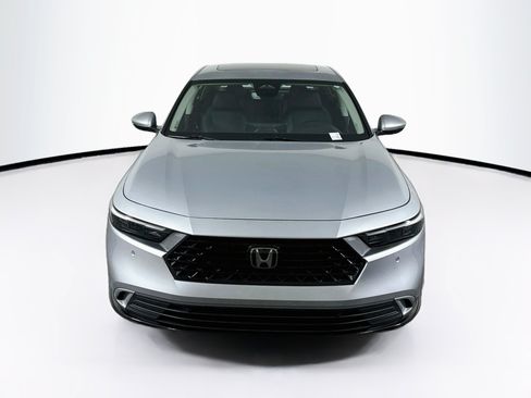 Used 2025 Honda Accord EX-L image 2