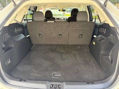 Used 2015 Ford Edge SEL image 13