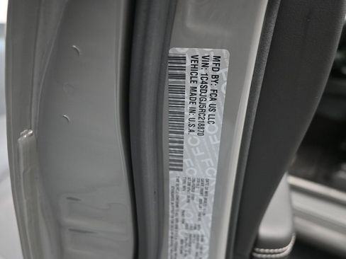 Used 2024 Dodge Durango SRT image 19