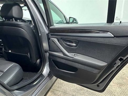 Used 2015 BMW 528i Sedan image 15