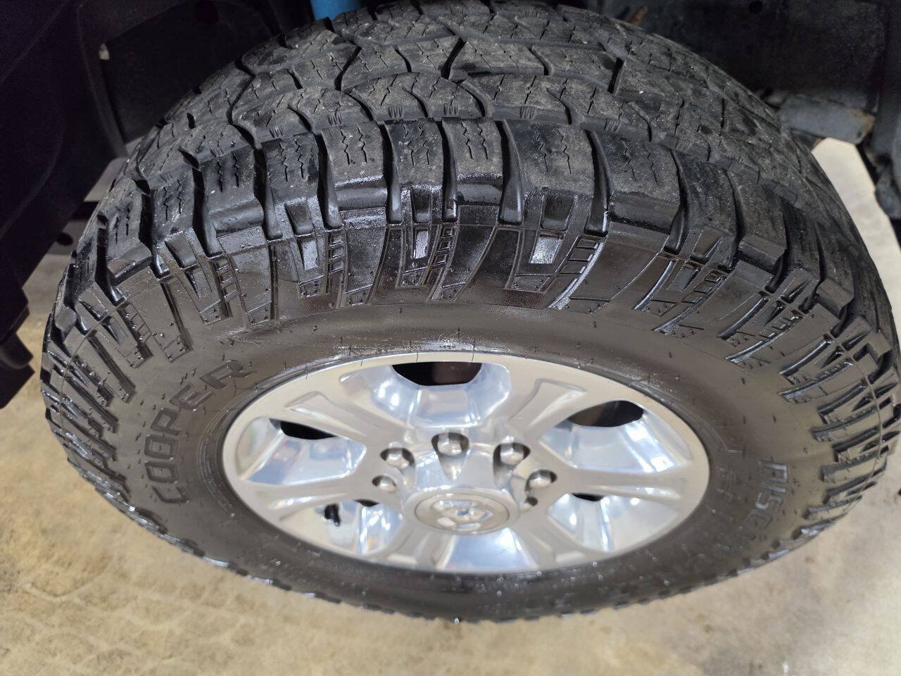 Used 2024 RAM 2500 Big Horn w/ Off Road Package AWD/4WD image 12