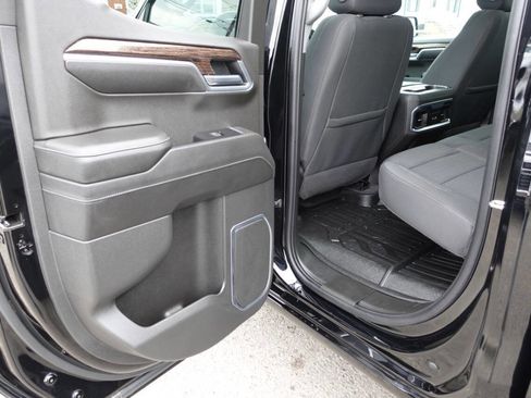 Used 2022 GMC Sierra 1500 Elevation image 19