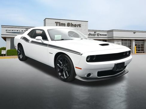 Used 2022 Dodge Challenger R/T w/ Blacktop Package RWD image 7