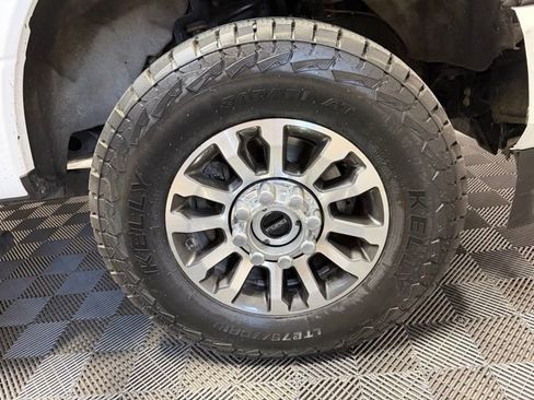 Used 2022 Ford F350 Lariat AWD/4WD image 40