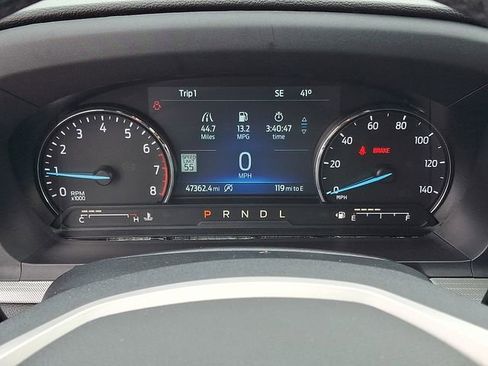 Used 2021 Ford Explorer XLT w/ Equipment Group 202A image 20