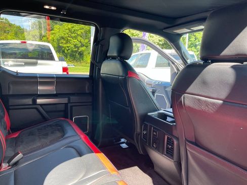 Used 2016 Ford F150 Lariat w/ Equipment Group 502A Luxury AWD/4WD image 31
