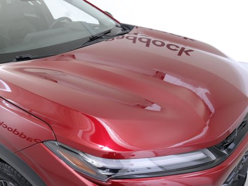 Used 2024 Chevrolet Trax ACTIV w/ Driver Confidence Package image 11