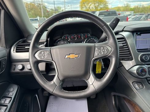 Used 2018 Chevrolet Tahoe LT AWD/4WD image 32