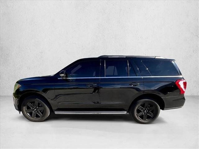 Used 2018 Ford Expedition XLT w/ Equipment Group 202A RWD image 4