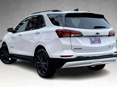 Used 2023 Chevrolet Equinox RS image 4