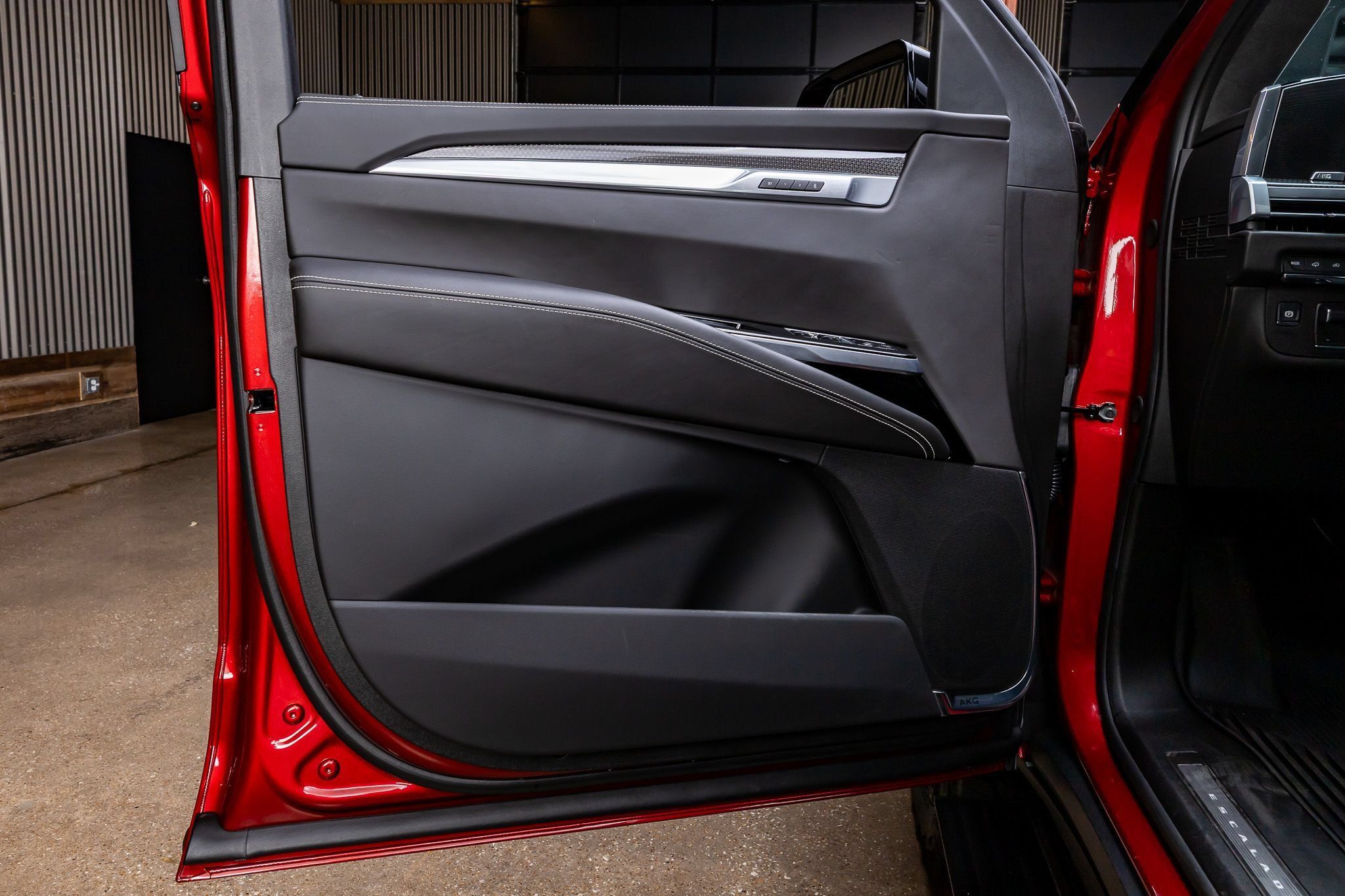 Used 2026 Cadillac Escalade V w/ LPO, Floor Liner Package AWD/4WD image 39