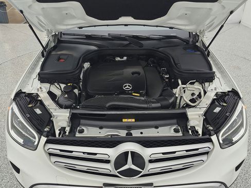 Certified 2022 Mercedes-Benz GLC 300 image 16