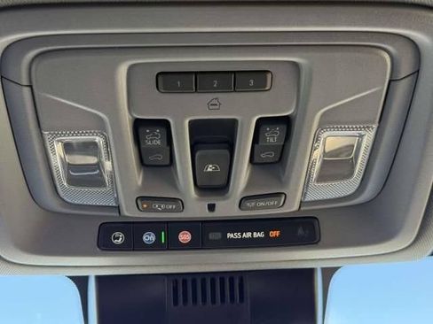 Used 2024 GMC Sierra 1500 Denali w/ Denali Reserve Package AWD/4WD image 35