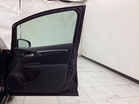 Used 2015 Honda Fit EX image 19