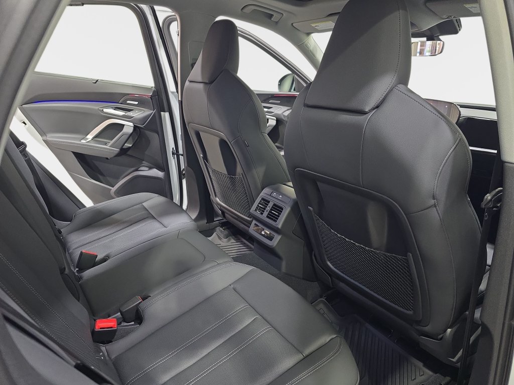 Used 2025 Audi Q5 Premium w/ Premium Plus AWD/4WD image 13