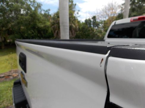 Used 2019 Chevrolet Colorado 2WD Extended Cab image 23