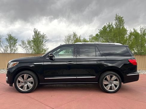 Used 2018 Lincoln Navigator Reserve w/ Technology Package image 4