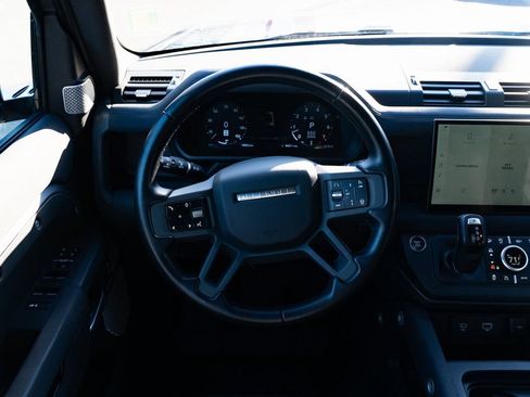 Used 2023 Land Rover Defender 130 X-Dynamic SE AWD/4WD image 11