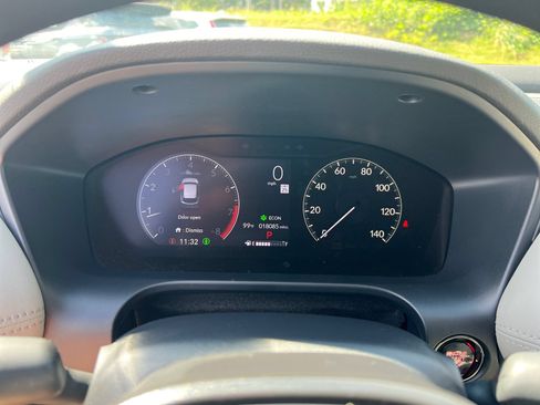 Used 2024 Honda HR-V LX image 30