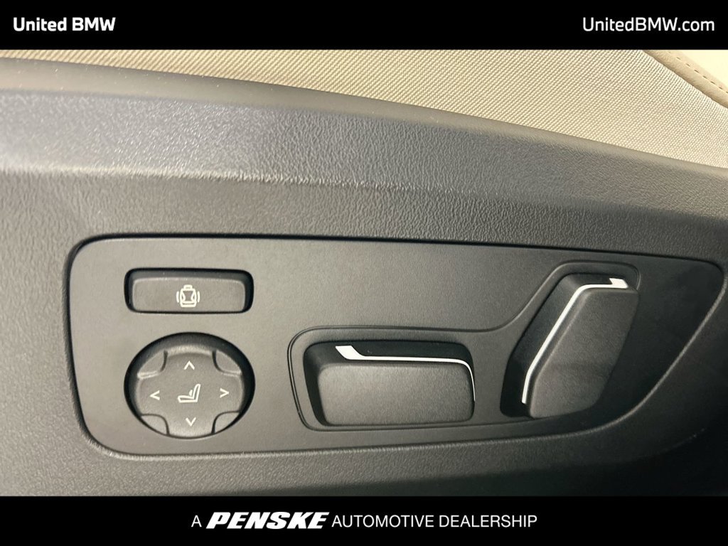 Used 2026 BMW X3 xDrive30i w/ M Sport Package AWD/4WD image 12