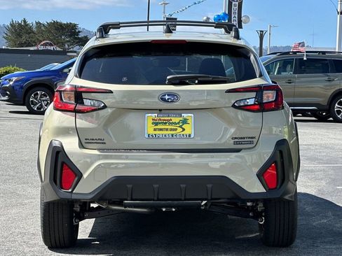 New 2026 Subaru Crosstrek 2.5i Limited AWD/4WD image 5