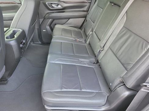 Used 2024 Chevrolet Tahoe LT RWD image 7