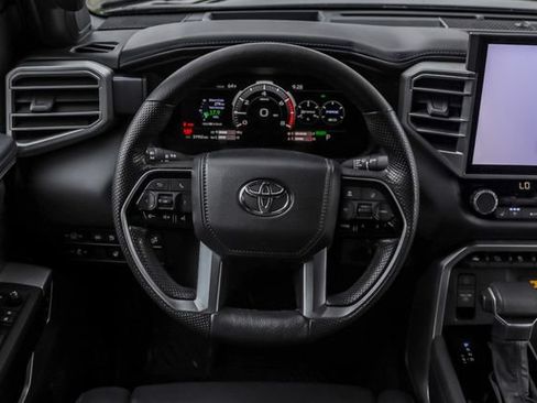 Used 2024 Toyota Tundra Platinum AWD/4WD image 26