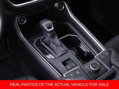 Certified 2025 Toyota Grand Highlander AWD image 11