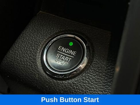 Used 2015 Ford F150 Platinum w/ Equipment Group 701A Luxury AWD/4WD image 22