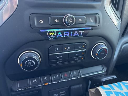 Certified 2025 Chevrolet Silverado 1500 Custom image 10