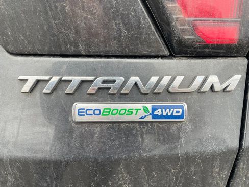 Used 2018 Ford Escape Titanium w/ Ford Safe & Smart Package image 6