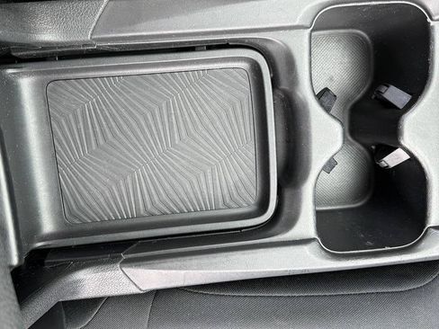 Used 2018 Honda CR-V LX image 21