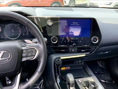 Certified 2025 Lexus NX 350 AWD w/ Accessory Package (2T) image 7