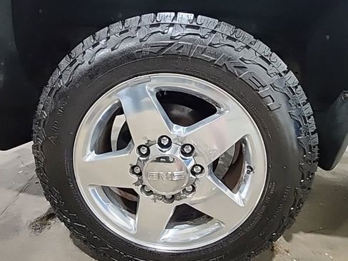 Used 2015 GMC Sierra 2500 SLT AWD/4WD image 35