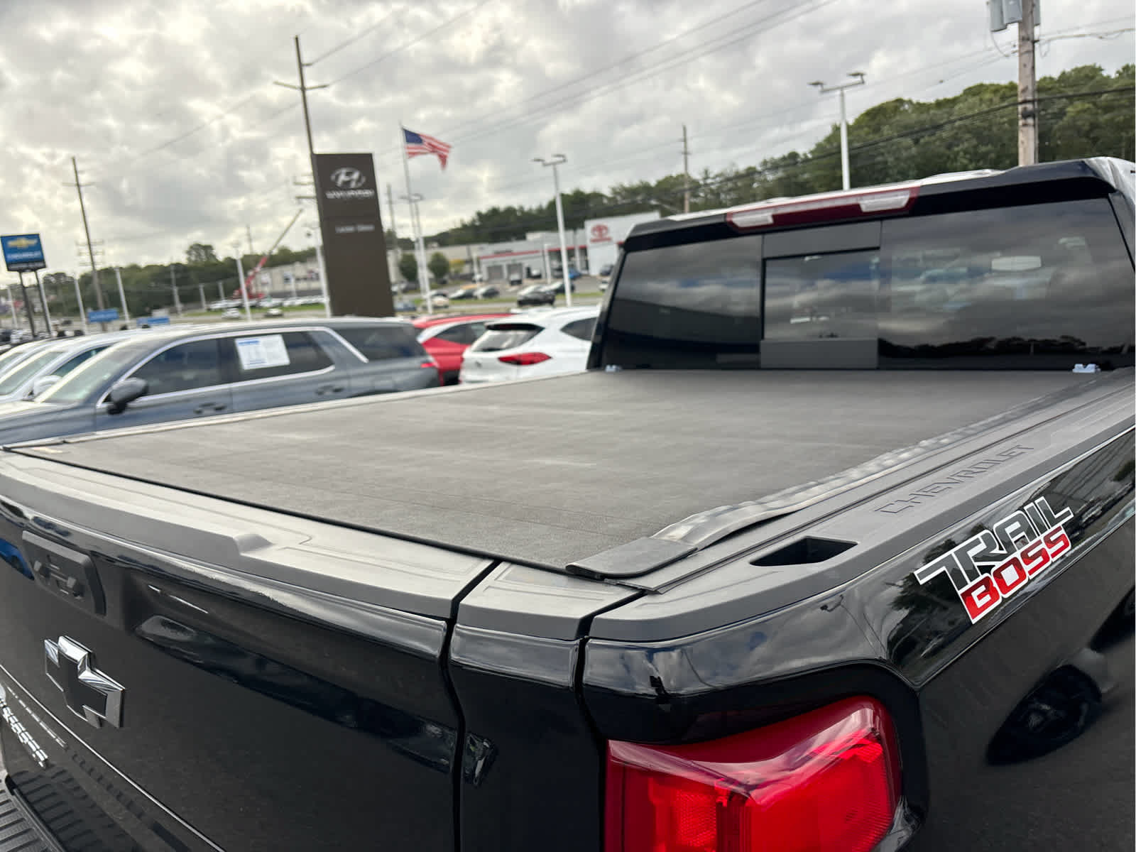Certified 2025 Chevrolet Silverado 1500 LT Trail Boss w/ LT Trail Boss Premium Package AWD/4WD image 30