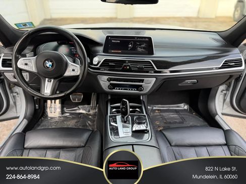Used 2020 BMW 750i xDrive w/ Executive Package image 12
