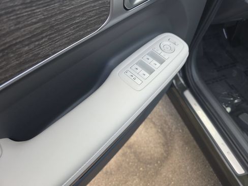 Used 2026 Hyundai Santa Fe Calligraphy AWD/4WD image 11