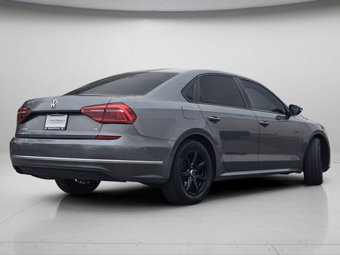 Used 2018 Volkswagen Passat 2.0T S image 21