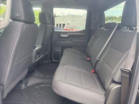New 2026 Chevrolet Silverado 1500 RST w/ Redline Edition AWD/4WD image 31