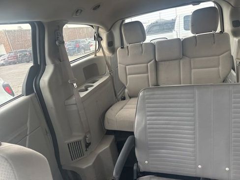 Used 2017 Dodge Grand Caravan SE w/ Power Window Group FWD image 6