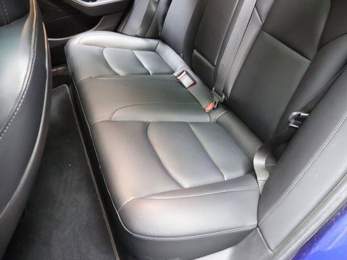 Used 2020 Tesla Model 3 Long Range image 39