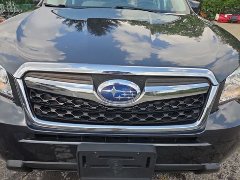 Used 2016 Subaru Forester 2.5i Premium w/ All-Weather Package AWD/4WD image 6
