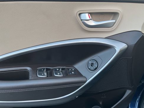 Used 2017 Hyundai Santa Fe Sport image 24